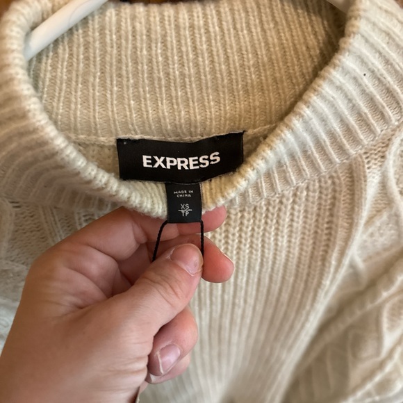 Express top - Picture 2 of 3